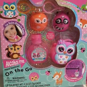 Girls accessories